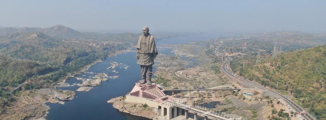 Statue of Unity with Diu 04N / 05D