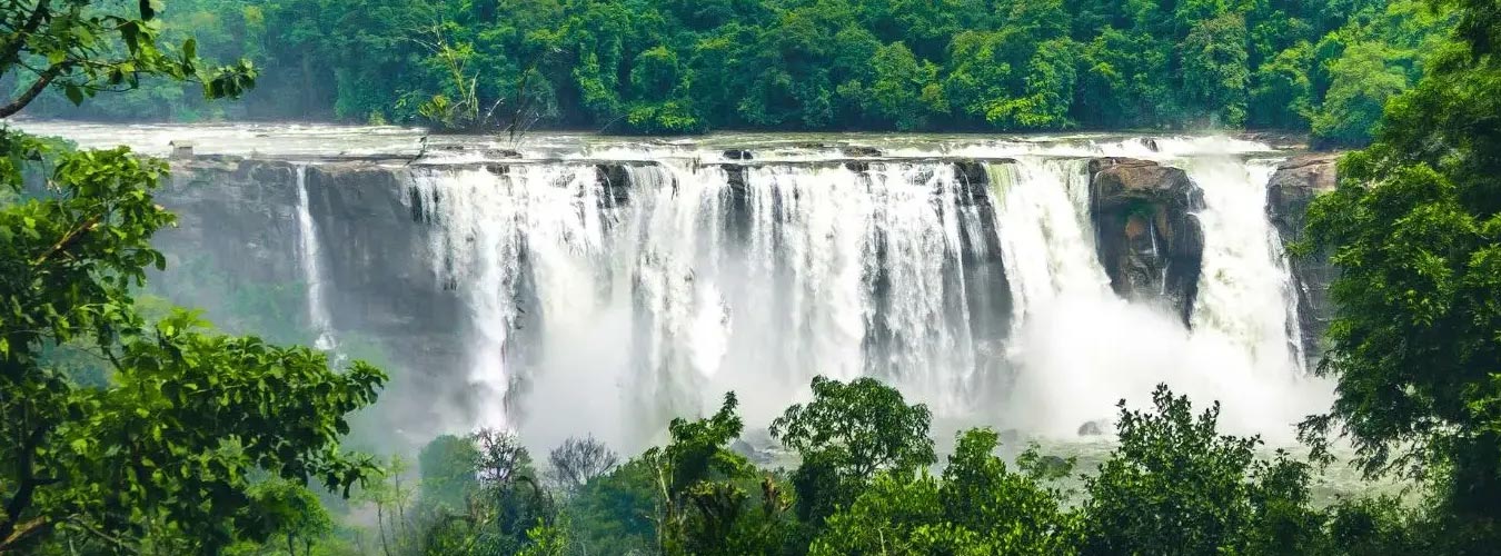 Kerala Tours with Waterfalls and Beaches 09N / 10D